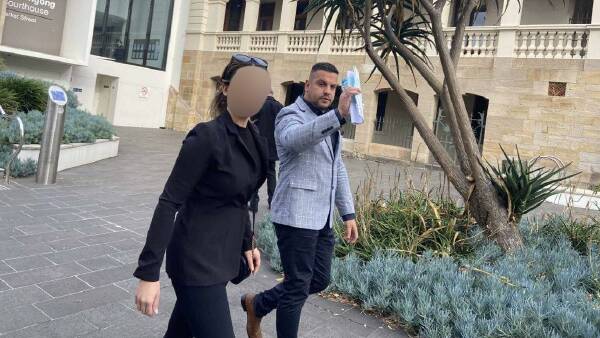 Windang man found with police uniform, cash, drugs after AFP sting: court