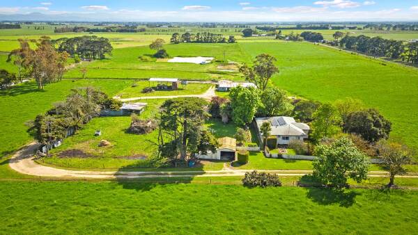 Dairies with roughly the same asking price from all over Victoria