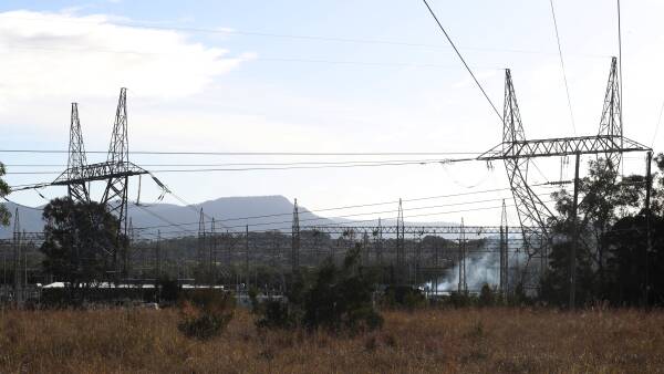 'Catastrophic failure': Transgrid to launch investigation into Dapto substation fire