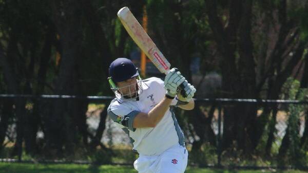 Cricketers endure 'nightmare' conditions at Bovell Park